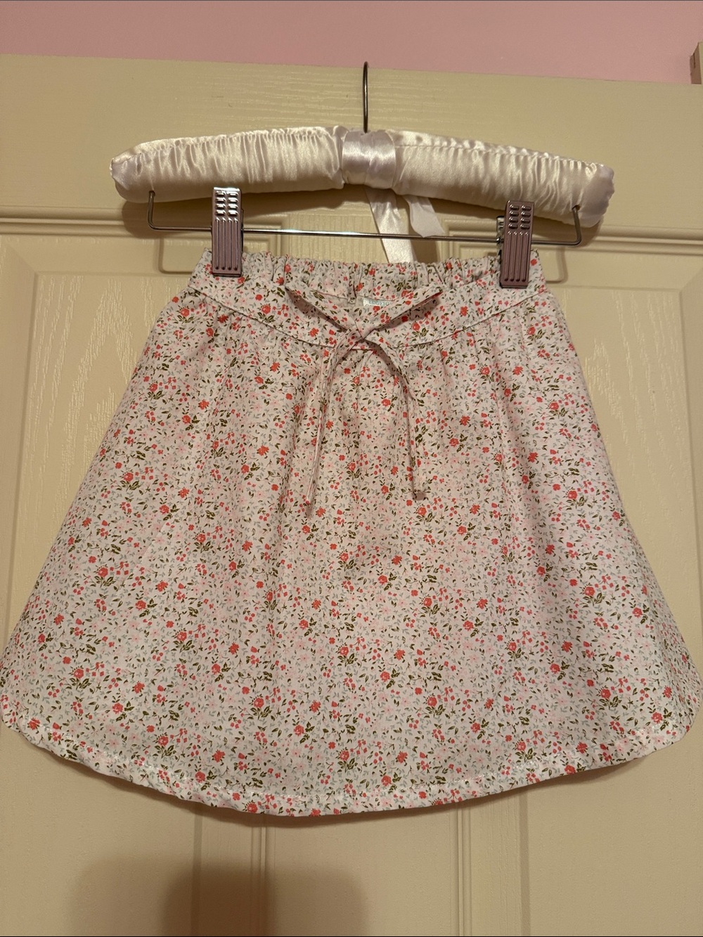 Edgehill Collection White Floral Drawstring Skirt